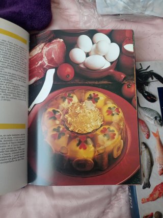 El Mundo de la Cocina. Huevos, puddings y patés