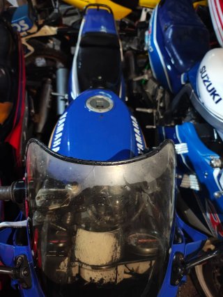 Yamaha FZ750 Génesis 2MG Original