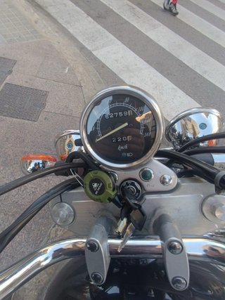 Suzuki Marauder 250 Cruiser Negra