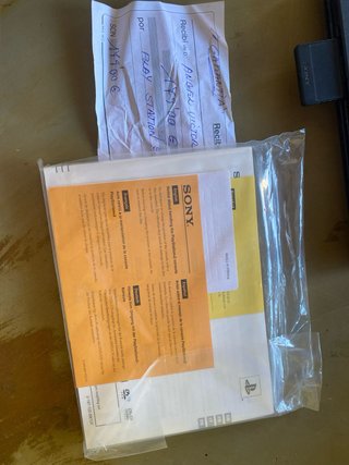 PlayStation 2 Sony Caja Amarilla