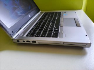 HP Elitebook i5 | SSD | Bat 4H