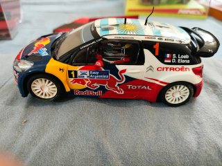 Scalextric Citroën DS3 WRC S. Loeb