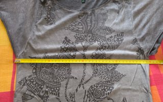 Camiseta Benetton floral gris