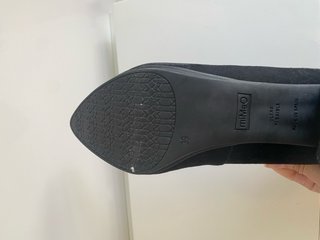 Zapatos tacón Mimao terciopelo negro