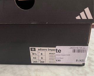 Zapatillas Adidas Béisbol Negras y Blancas