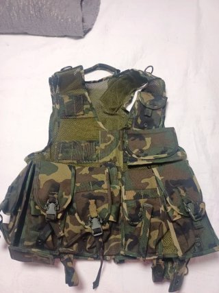 Chaleco táctico militar camuflaje