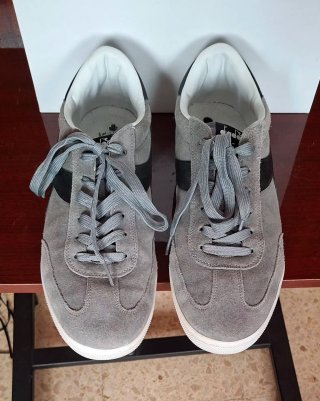 Zapatillas Diadora Piel Gris y Negro Talla 45