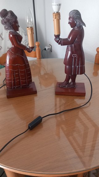 Pareja de lamparitas de noche