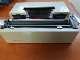Máquina de escribir antigua