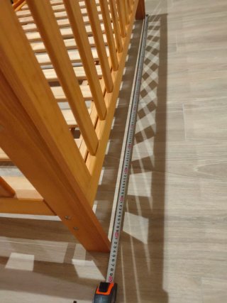 Cuna de madera natural