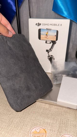 DJI Osmo Mobile 8 Gimbal