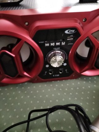 Caja de Sonido Karaoke ITK T-720