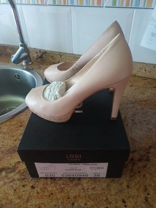 Sandalias Lodi Palmera Penélope Talla 38.Nude