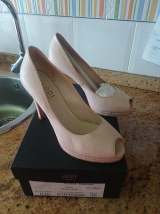 Sandalias Lodi Palmera Penélope Talla 38.Nude