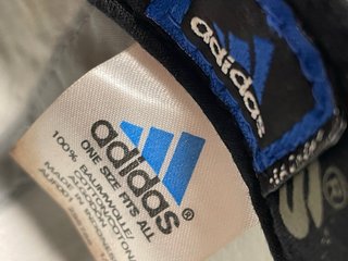 Gorra Adidas azul verdoso