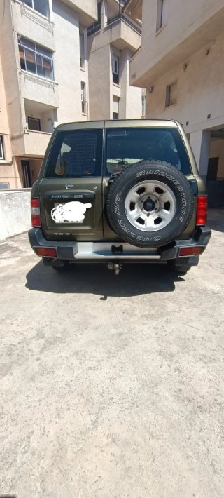 Nissan Patrol 2000