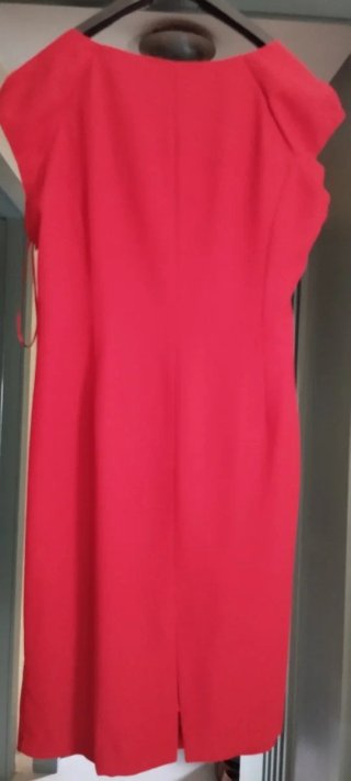 Vestido rojo NUEVO de cóctel midi drapeado en crep