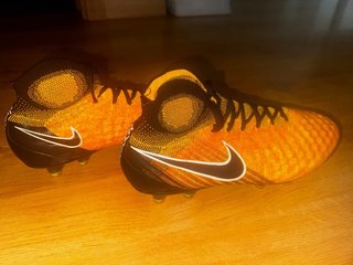 Zapatillas Fútbol Nike Magista Obra ||. Talla 44,5