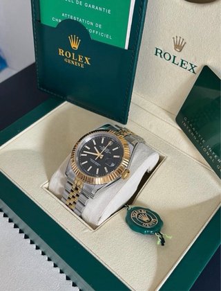 Rolex Datejust 41mm Negro y Dorado