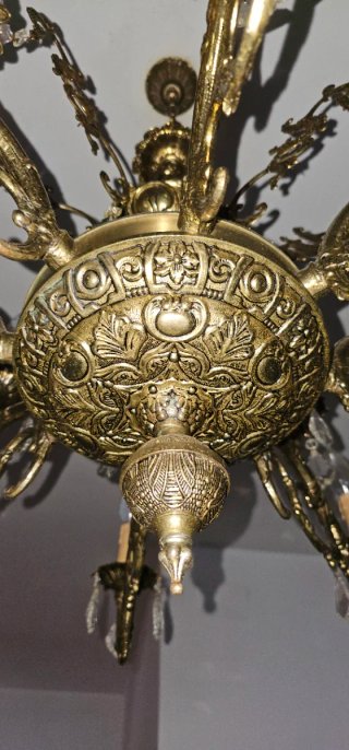 Lámpara de bronce Siglo XX, 8 brazos 16 bombillas