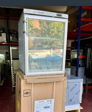 Congelador expositor COOL HEAD