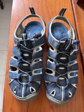 Sandalias KEEN Mujer Talla 39