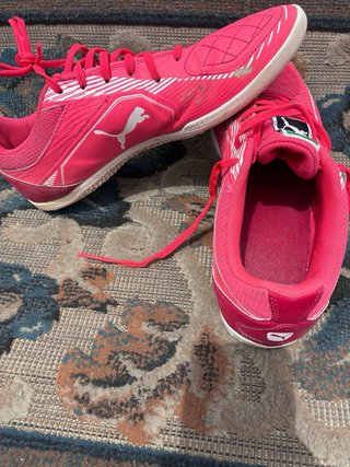 Zapatillas Puma Futbol Rosas y Rojas