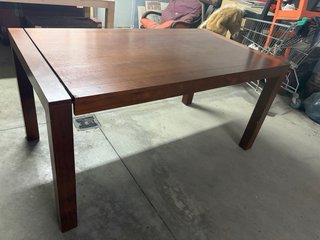 Mesa comedor extensible 140/190 BANAK