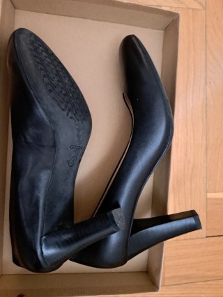 Zapatos de tacón Geox negros talla 39