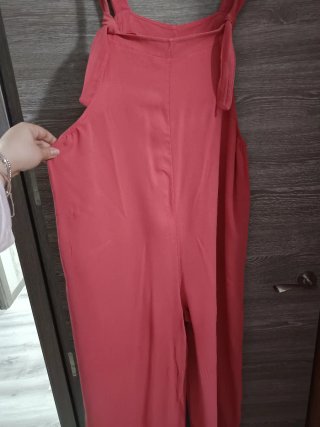 Mono tirantes rosa coral
