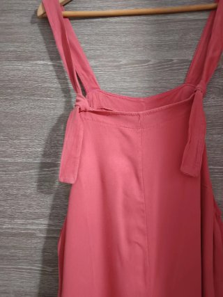 Mono tirantes rosa coral