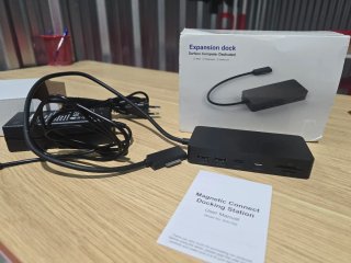 Base di connessione Surface Dock 2 HDMI VGA
