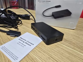 Base di connessione Surface Dock 2 HDMI VGA