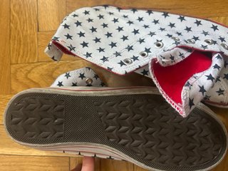 Converse Estrellas Blancas y Rojas