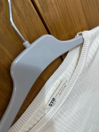 Jersey Stradivarius, Talla XS