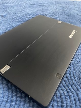 Lenovo MiiX 720