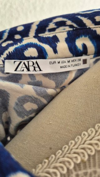 Blusa Zara Estampada Azul y Beige