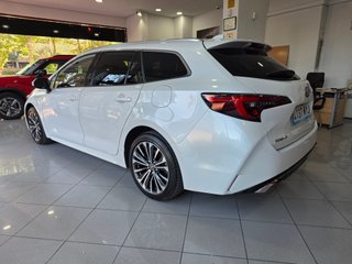 Toyota Corolla 200H Style Touring Sport