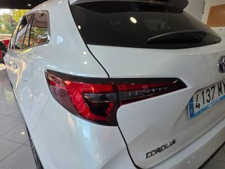 Toyota Corolla 200H Style Touring Sport