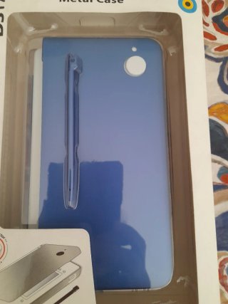 NUEVO. Custodia in metallo blu DSi XL BigBen