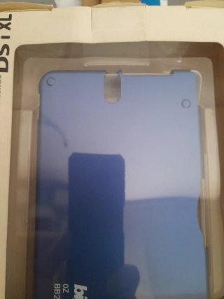 NUEVO. Custodia in metallo blu DSi XL BigBen