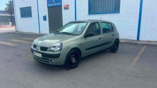 Renault Clio 2004