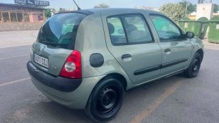 Renault Clio 2004
