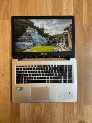 Asus Vivobook Pro - Argento e Nero