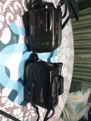 4 Videocámaras