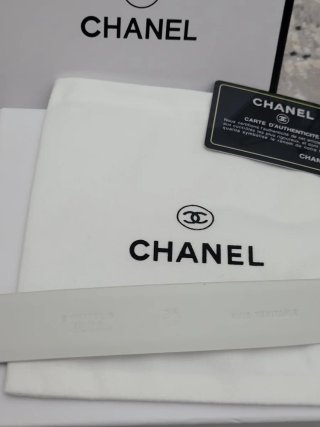 Cinturón Chanel Dorado y Blanco Perlas
