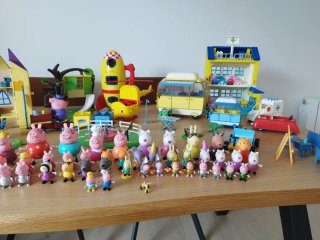 Colección Peppa Pig: Casa, castillo, muchas figura