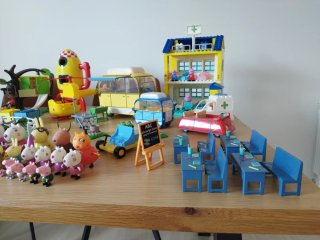 Colección Peppa Pig: Casa, castillo, muchas figura
