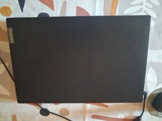 Portátil Lenovo Negro