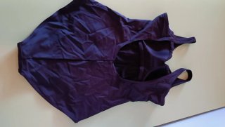 Lote 3 bañadores T/M a 10€ los tres separados a 5€